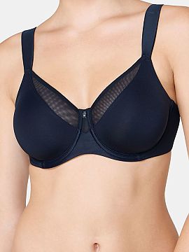 Soft Triumph  The True Shape Sensation W01 10186010 minimizer bra with shaping cups is a proposal created with maximum comfort and visual breast reduction
