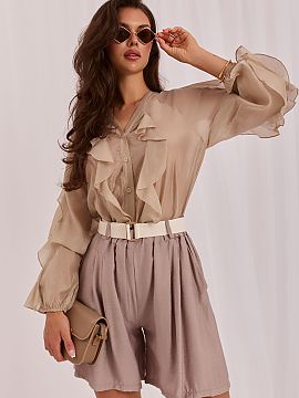 Shorts Rue Paris  Women\'s beach shorts are a comfortable and versatile model that will work well both for everyday wear and during summer holidays. The simpl