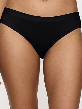 Set Triumph  Figi Sense of Modal Tai 10224794-0004 in a 2-pack are made of elastic, breathable Lenzing Modal fabric, which provides exceptional softness,