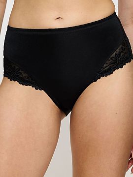 Panties Triumph  Women\'s high-waisted black Ladyform 10210671 panties are a classic model that combines timeless elegance with exceptional comfort. The high