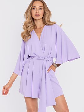 Suit Moe  An elegant women\'s jumpsuit made of lightweight fabric with a distinct texture (crepe) and a matte finish is a proposal that combines moder