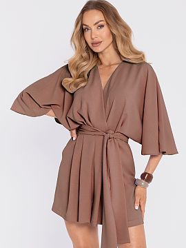 Suit Moe  An elegant women\'s jumpsuit made of lightweight fabric with a distinct texture (crepe) and a matte finish is a proposal that combines moder