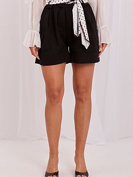 Shorts Italy Moda  Women\'s fabric shorts are a comfortable and stylish option for everyday wear, perfect for casual styling. Made of smooth, breathable cotton