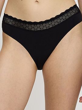 Panties Triumph  The Figi tai Feel of Modal 10214403 is a combination of a classic cut, exceptional softness, and comfort that accompanies you throughout the