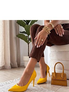 High heels Solea  Elegant high heels made of patent leather are a timeless choice for women who appreciate classic style with a modern twist. The shiny finish