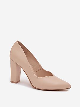 Block heel pumps Step in style