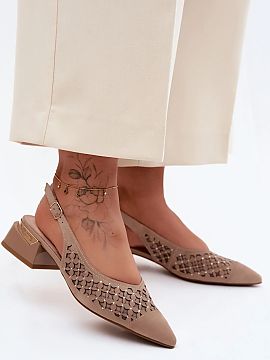 Heel sandals Step in style  Women\'s sandals made of natural suede are an elegant proposition for special occasions. The model combines a classic cut with eye-catching 