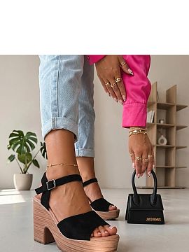 Heel sandals Solea