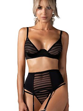 Sexy set Obsessive  The 3-piece set Lune Bellis is a unique proposition for women who appreciate modern design, elegance, and bold, sensual details. Transparent