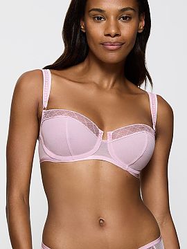 Soft Triumph  The soft bra Palina Cosmic Heartbeat 10222440-3538 is a model that combines subtle lace elegance with reliable everyday support. The light, 