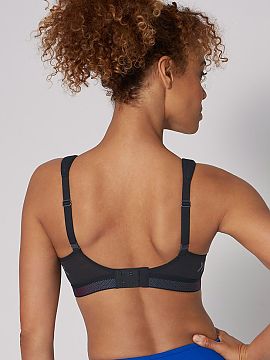 Sports bra Triumph