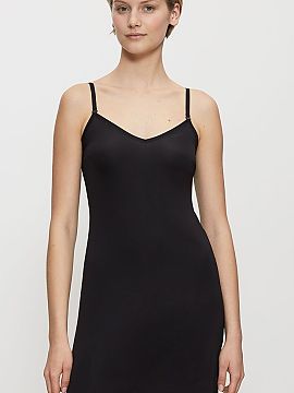 Nightshirt Triumph  The Body Make-Up T Dress 02 10216518-0004 nightgown was created with women in mind who value maximum comfort and subtle elegance. The seamle