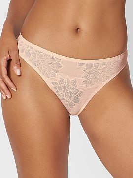Panties Triumph  Classic panties with a floral pattern are an elegant proposal combining feminine style with exceptional wearing comfort. Made of stretchy la