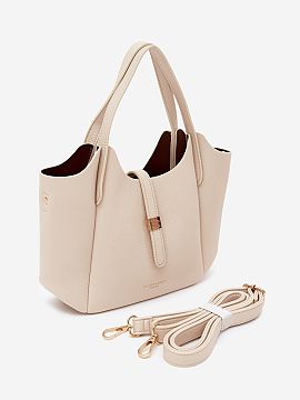 Everyday handbag Step in style  Women\'s handbag made of eco-leather is an elegant accessory that will work perfectly both for everyday use and for more special occasions. 