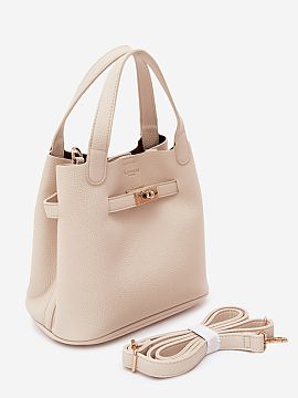 Everyday handbag Step in style  Women\'s purse in the form of a handbag made of imitation leather is an elegant and functional accessory that will work perfectly both for e