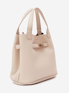 Everyday handbag Step in style