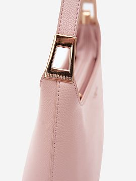 Everyday handbag Step in style