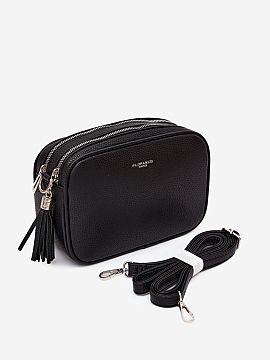 Messenger bag Step in style  A small women\'s crossbody bag made of synthetic leather is a stylish and practical accessory that will work perfectly for everyday use. The