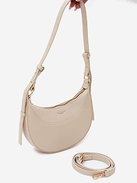 Everyday handbag Step in style  Women\'s handbag made of faux leather is an elegant and functional accessory that will work perfectly both in everyday use and during more s