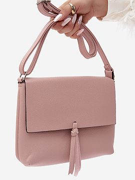 Messenger bag Step in style  Women\'s messenger bag made of faux leather is a practical and stylish accessory that will work perfectly for everyday use. The universal de