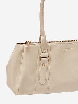 Everyday handbag Step in style