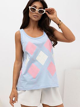 Top Relevance  Top t-shirt with a casual character, perfect for everyday wear. Made of high-quality cotton and elastane blend, it ensures comfort, breathab