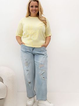 Plus size T-shirt Relevance