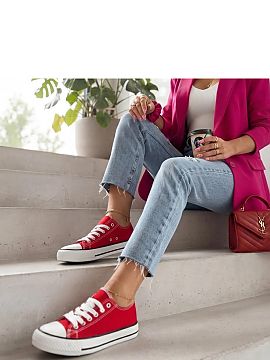 Sneakers Solea  Sport lace-up sneakers are a timeless model that will work perfectly in everyday stylizations. Their classic design combined with a comforta