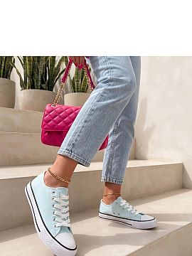 Sneakers Solea  Sport lace-up sneakers are a timeless model that will work perfectly in everyday stylizations. Their classic design combined with a comforta