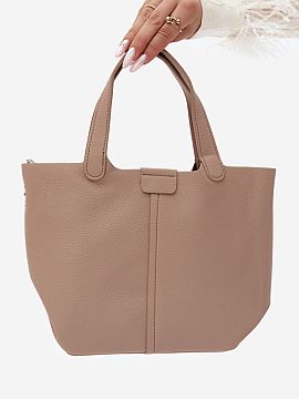 Everyday handbag Step in style