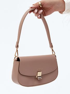 Everyday handbag Step in style