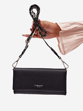 Everyday handbag Step in style  Practical 2-in-1 wallet handbag made of eco leather is a functional and stylish accessory that will work perfectly for everyday use as well 