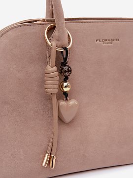 Everyday handbag Step in style