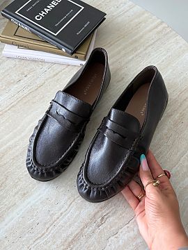 Mocassin Step in style