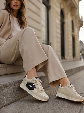 Platform sneakers Step in style  Women\'s sneakers from the Lotto brand are a fashionable and comfortable option for everyday outings. The model made of a combination of eco