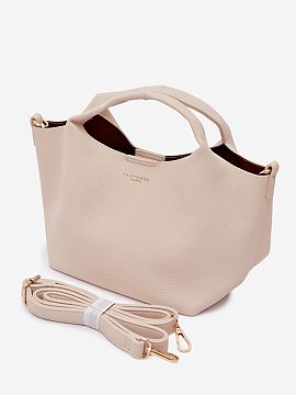 Everyday handbag Step in style  Stylish bag made of high-quality imitation leather is an elegant and functional accessory that will perfectly complement any outfit for both