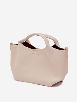 Everyday handbag Step in style
