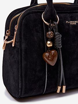 Everyday handbag Step in style