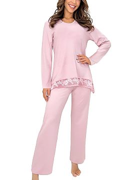 Pyjama Donna  Women\'s viscose pajamas with lace Ramona Long is an elegant and comfortable set created with peaceful sleep and home relaxation in mind. Ma