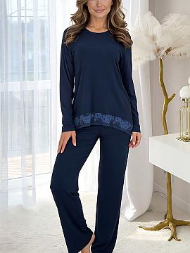 Pyjama Donna