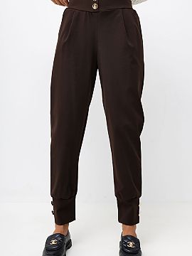 Women trousers Italy Moda  Women\'s jogger pants are a comfortable and stylish option that will work well in both casual and more elegant stylings. The model is made o