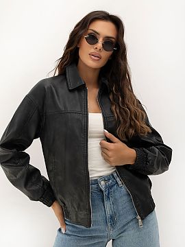 Jacket Italy Moda  Women\'s eco-leather jacket is a universal proposition for everyday stylizations, suitable for the seasons autumn/winter/spring/summer. The 