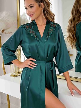 Bathrobe Donna  The satin dressing gown for women, Mela, is an elegant proposition for evening relaxation and peaceful mornings. Smooth, slightly shimmering