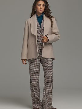 Coat Nife