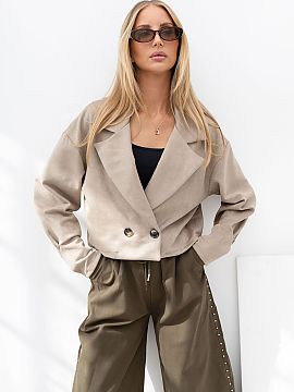 Jacket Italy Moda  Women\'s jacket with suede finish is a stylish proposition for the transitional season of autumn and spring. The short cut in a smooth color
