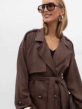 Coat Italy Moda  Elegant women\'s coat with suede finish is a versatile option for the transitional season of autumn/winter. Smooth material combined with a 