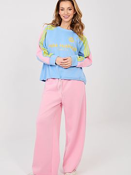 Set Rue Paris  Stylish casual tracksuit set is the perfect everyday proposition. Comfortable and at the same time fashionable set consists of a long-sleeve
