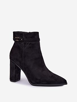 Heel boots Step in style