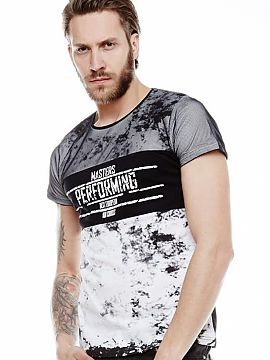 T-shirt YourNewStyle  Men\'s short-sleeved T-shirt. Front and sleeves in black and white.   Composition: 100% cotton