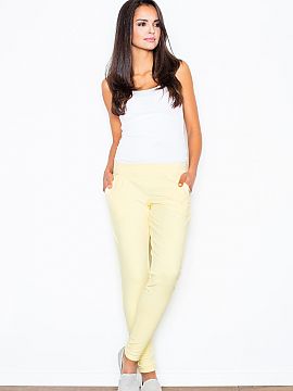 Women trousers Figl  Loose-fitting sweatpants made of soft, high-quality cotton with a top baggy cut. Legs finished with a welt. Model available in three spring 